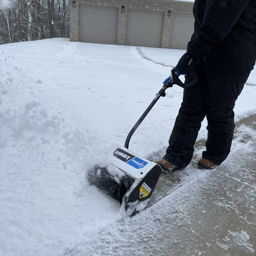 Snow Shovel Attachment (For Attachment Capable Trimmer)