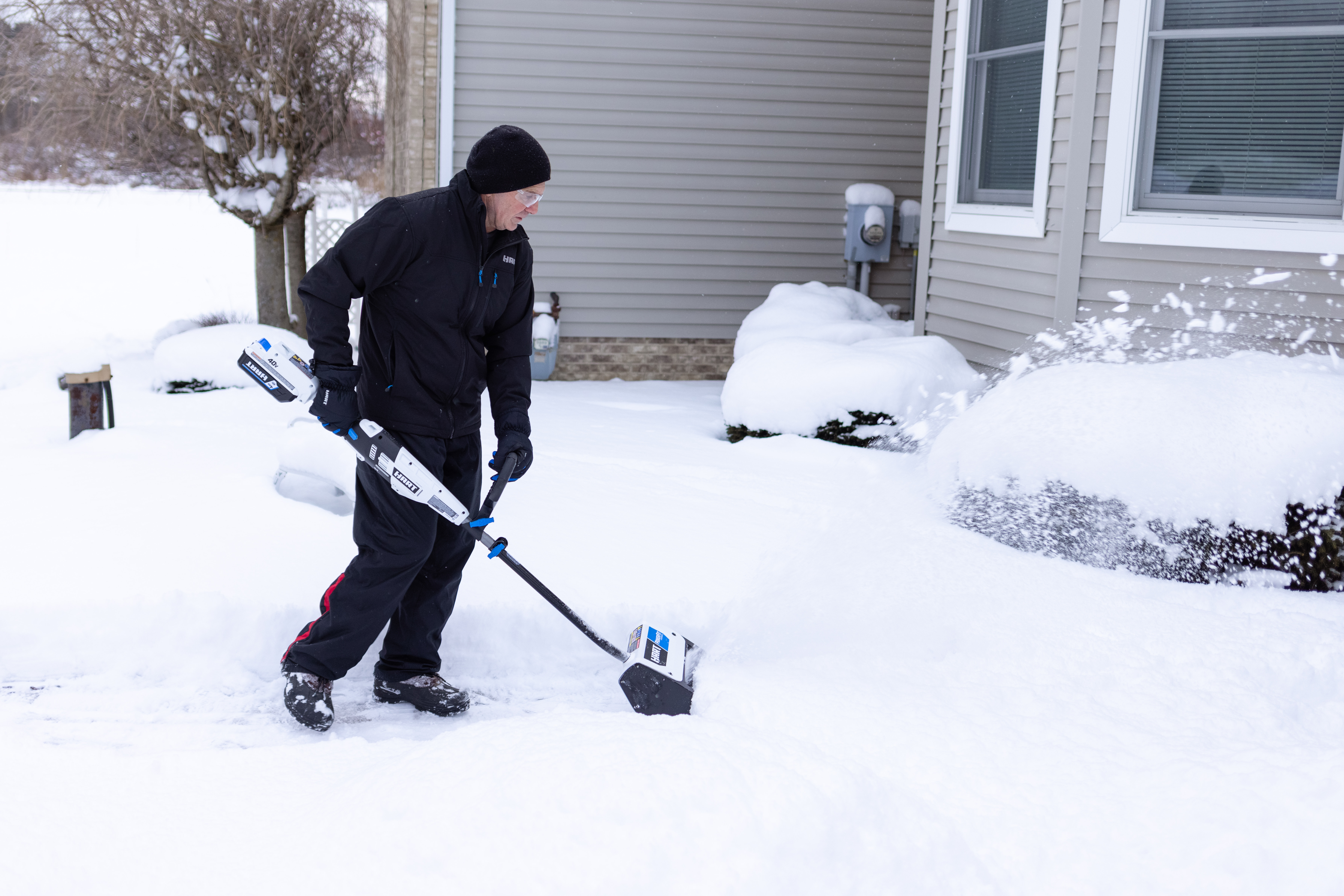 Snow Shovel Attachment (For Attachment Capable Trimmer)banner image